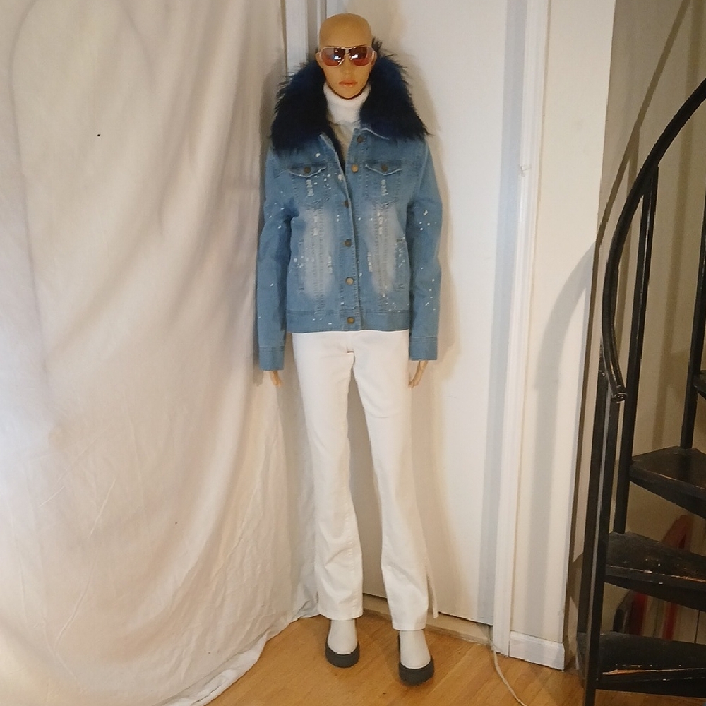 Stunning Like New Danielle Erin Denim Removable Blue Rabbit Fur Linining